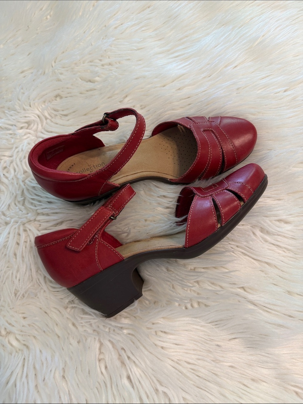 CLARKS Women’s Red Leather Slingback Heels size 8.5 excellent condition